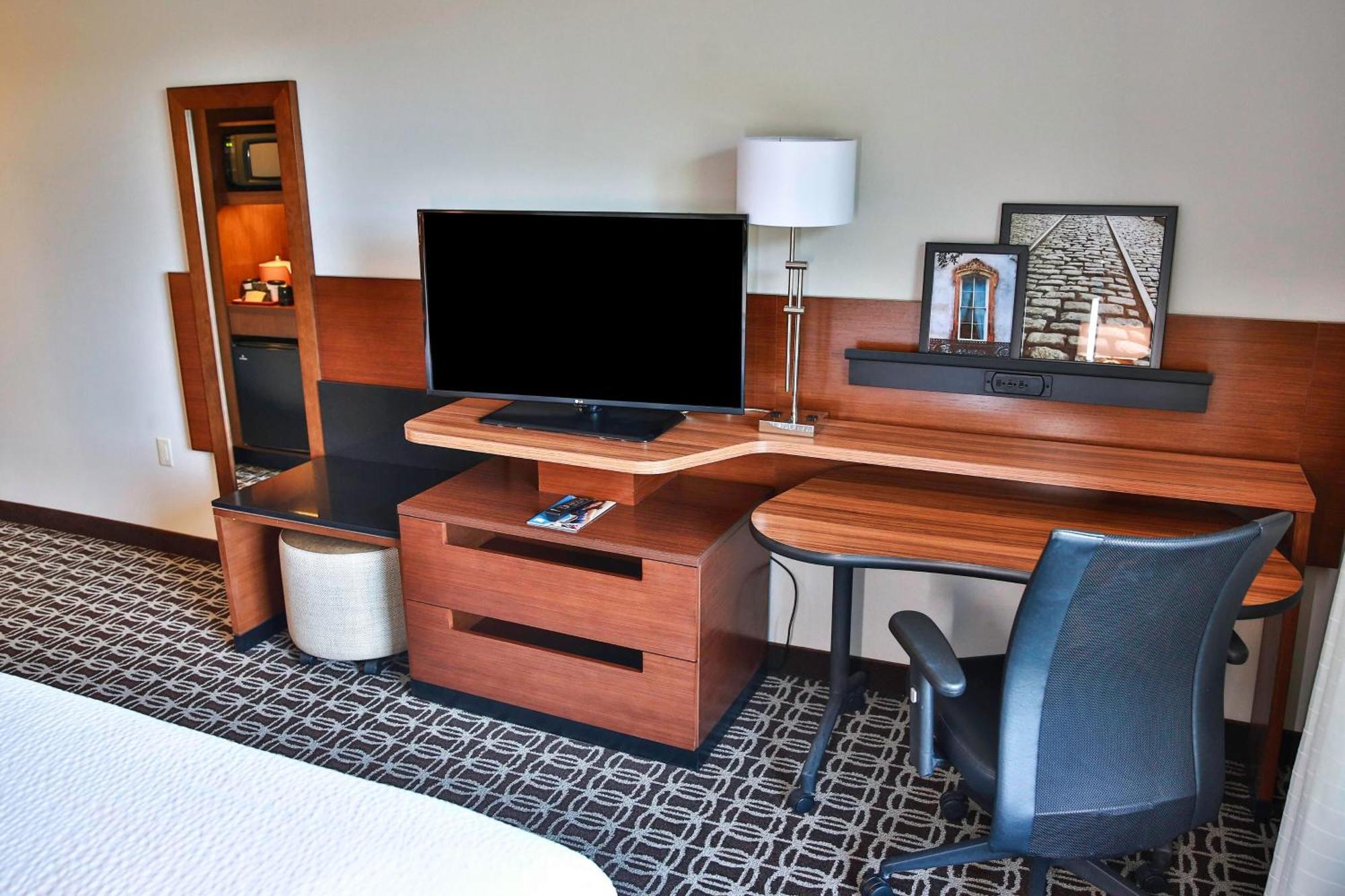 Fairfield Inn & Suites By Marriott Savannah Midtown Exteriör bild